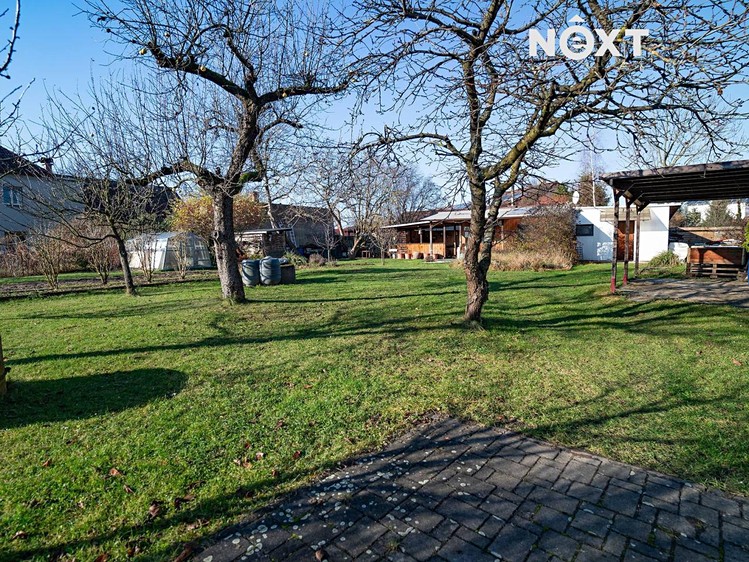 Prodej  stavebního pozemku 867 m² - foto 7