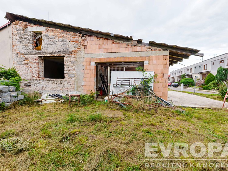Prodej stavebního pozemku 634 m² - foto 4