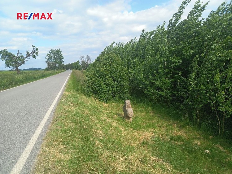 Prodej pole 17 750 m² - foto 2
