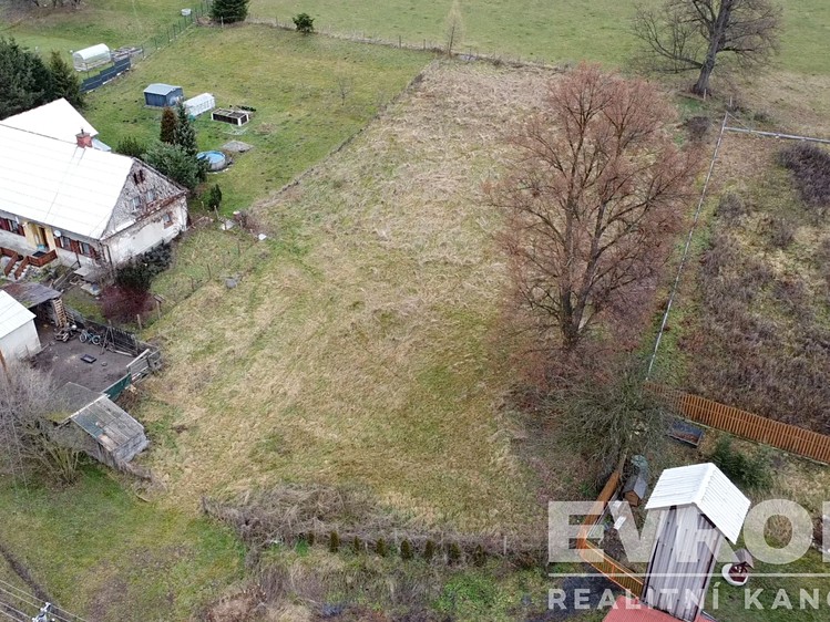 Prodej  pozemku 2 020 m² - foto 5