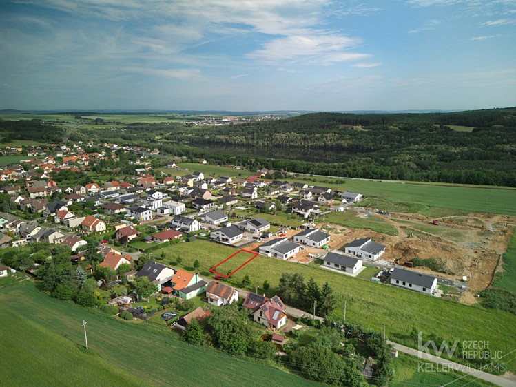 Prodej stavebního pozemku 525 m² - foto 7