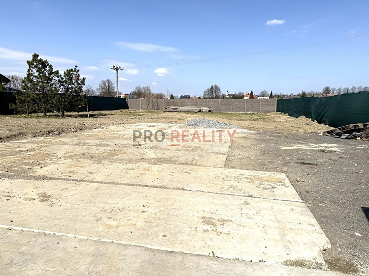 Prodej stavebního pozemku 1 045 m² - foto 5