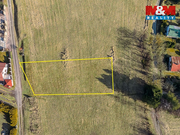 Prodej  stavebního pozemku 989 m² - foto 8