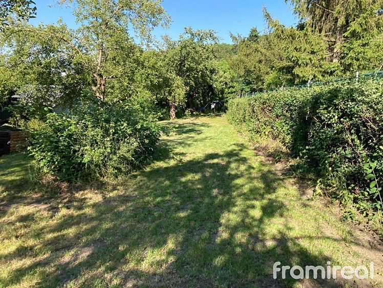 Prodej zahrady 760 m² - foto 2