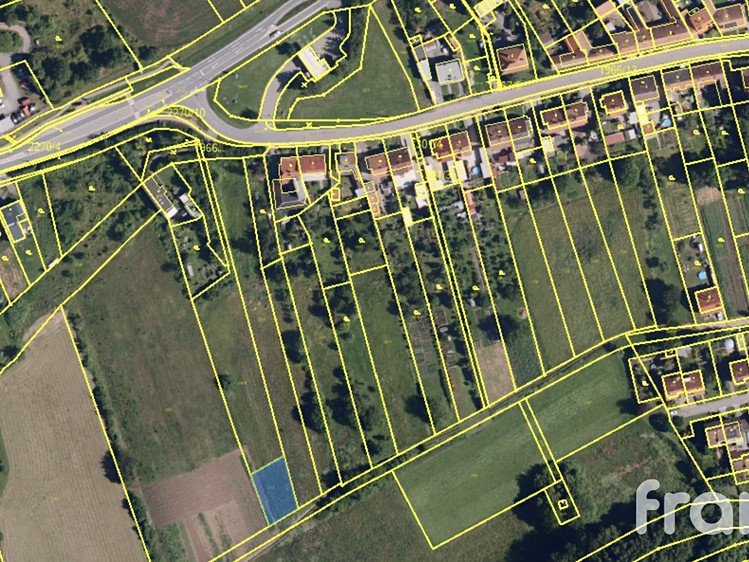 Prodej stavebního pozemku 538 m² - foto 4