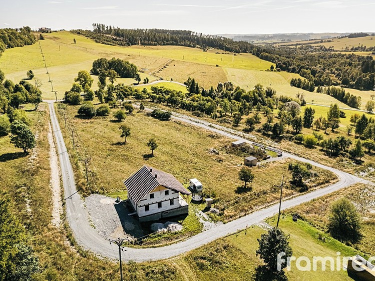 Prodej stavebního pozemku 625 m² - foto 2