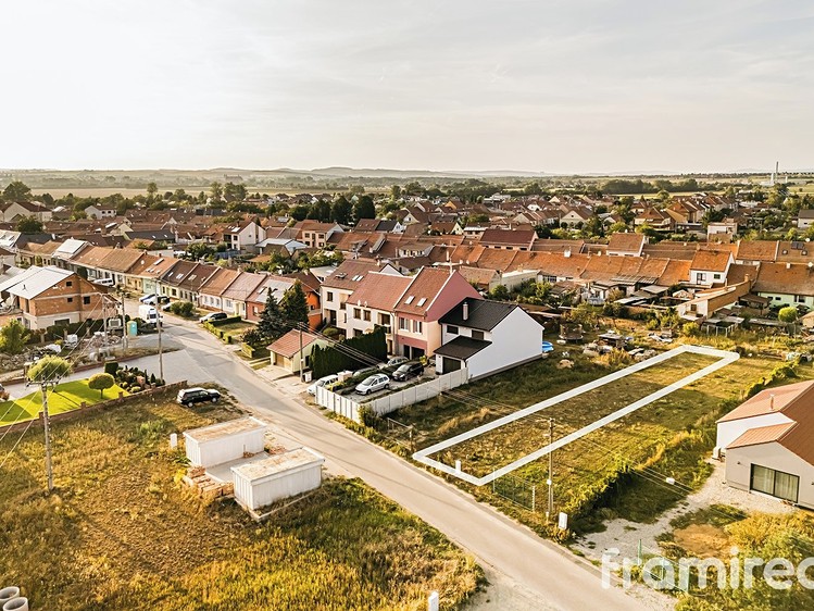 Prodej stavebního pozemku 500 m² - foto 8