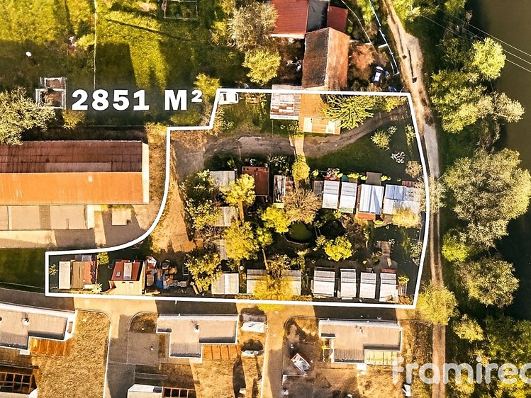 Prodej komerčního pozemku 2 851 m² - foto 4