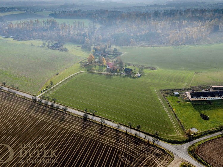 Prodej stavebního pozemku 20 000 m² - foto 5