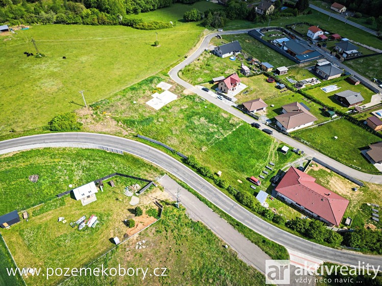 Prodej stavebního pozemku 1 147 m² - foto 3