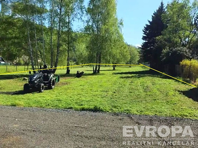 Prodej stavebního pozemku 3 326 m² - foto 3