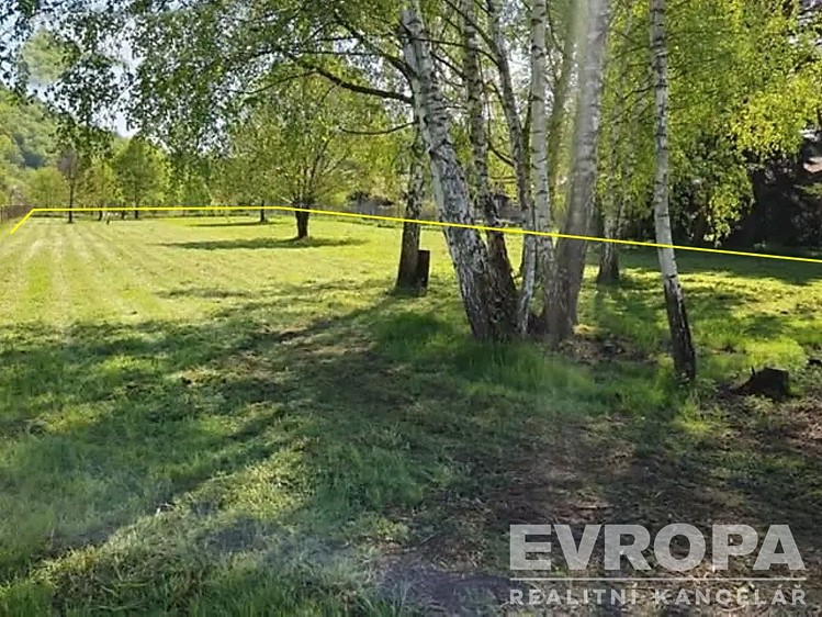 Prodej stavebního pozemku 3 326 m² - foto 4