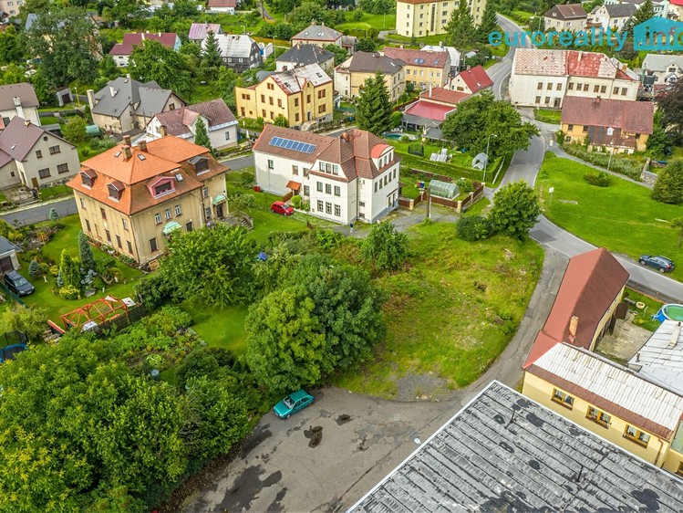 Prodej stavebního pozemku 852 m² - foto 4