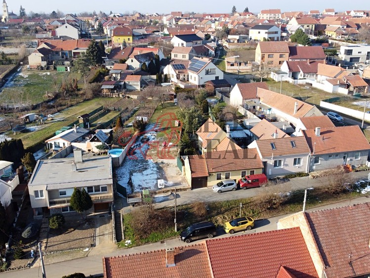 Prodej stavebního pozemku 611 m² - foto 6