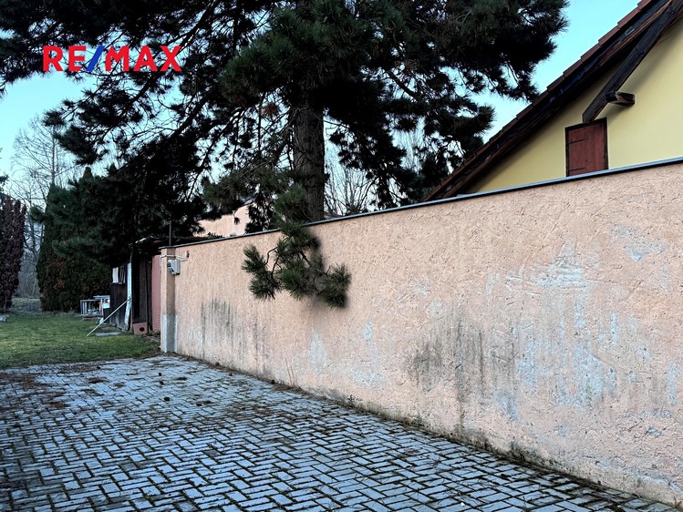 Prodej stavebního pozemku 1 194 m² - foto 4