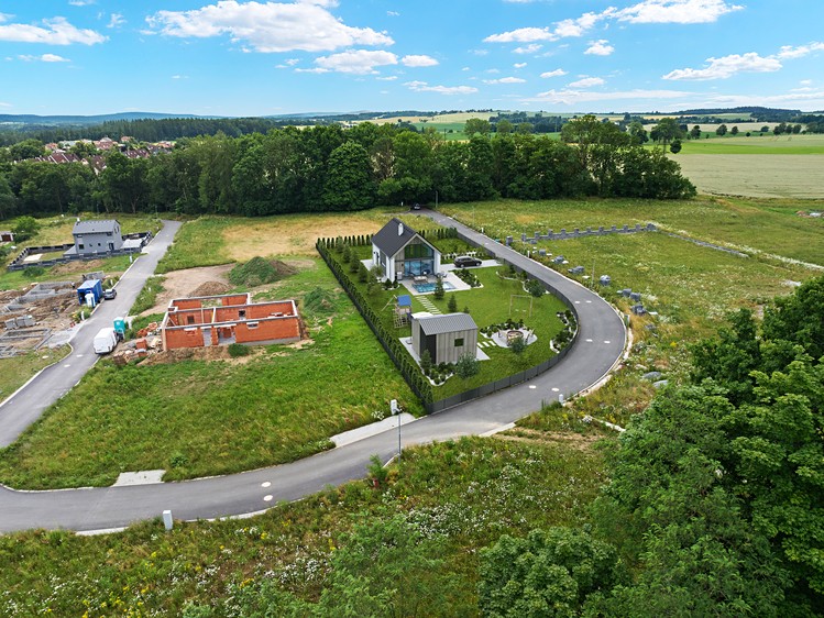 Prodej stavebního pozemku 900 m² - foto 8