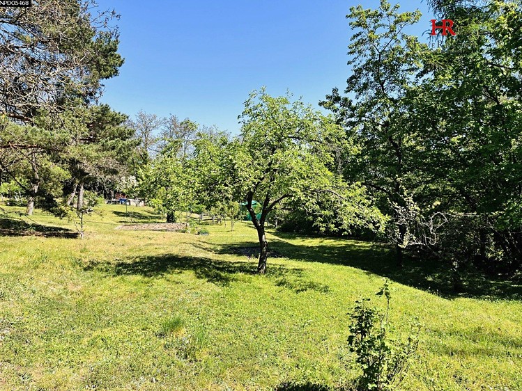 Prodej  stavebního pozemku 1 700 m² - foto 4