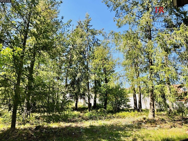 Prodej  stavebního pozemku 1 700 m² - foto 7