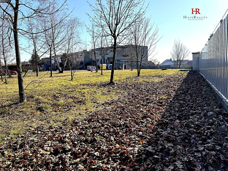 Prodej stavebního pozemku 1 231 m² - foto 7