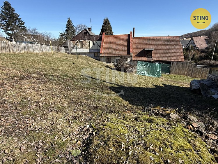 Prodej  stavebního pozemku 594 m² - foto 3