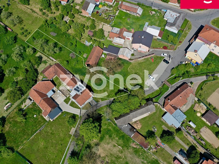 Prodej stavebního pozemku 800 m² - foto 7