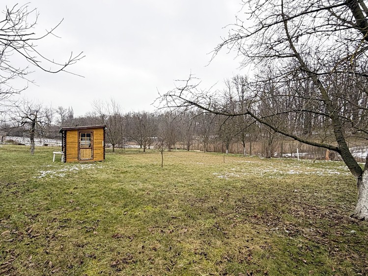 Prodej stavebního pozemku 1 522 m² - foto 8