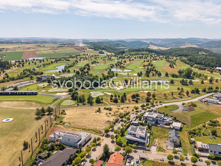 Prodej stavebního pozemku 4 283 m² - foto 3