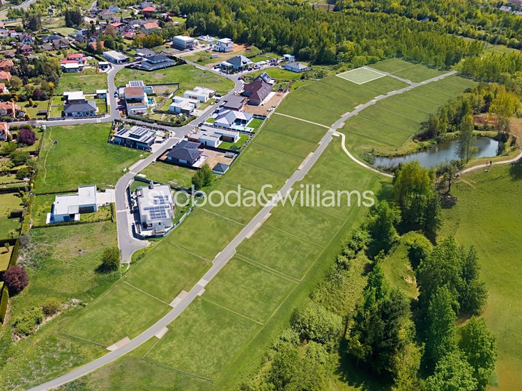 Prodej  stavebního pozemku 932 m² - foto 3