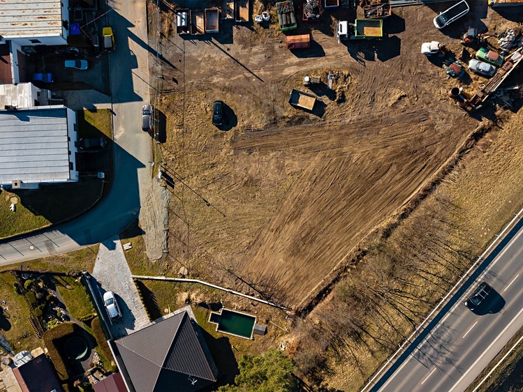 Prodej stavebního pozemku 961 m² - foto 4