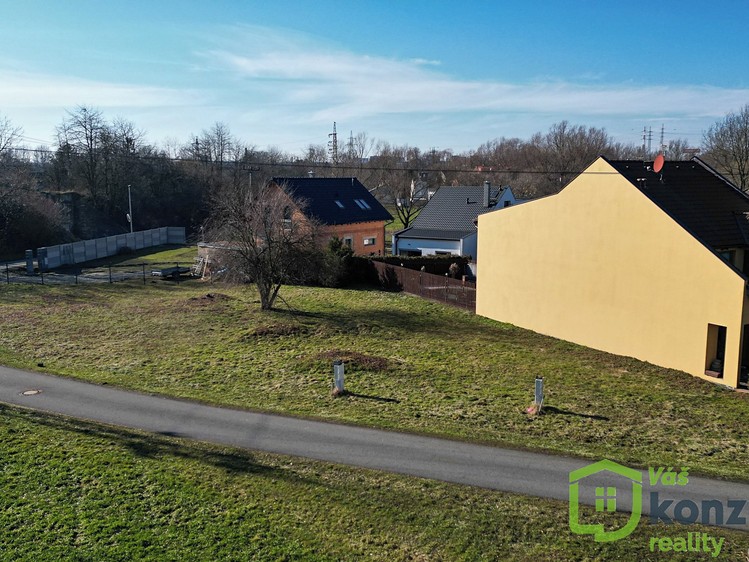 Prodej stavebního pozemku 291 m² - foto 2