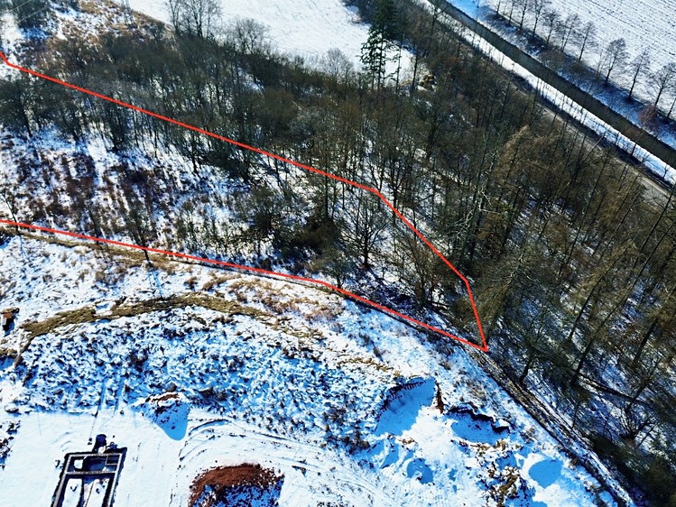 Prodej stavebního pozemku 1 845 m² - foto 2