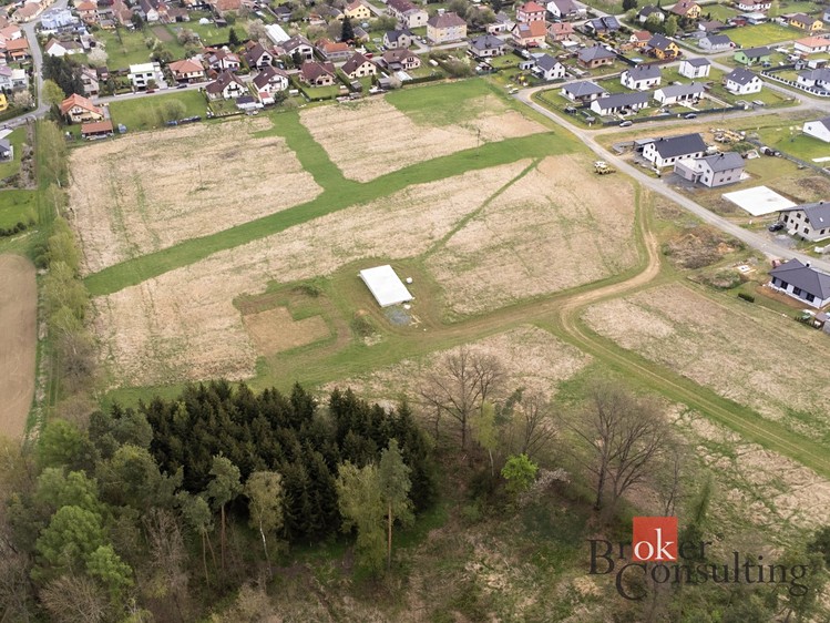 Prodej stavebního pozemku 792 m² - foto 8
