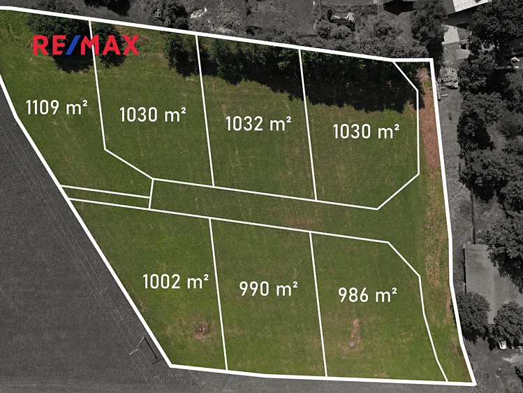 Prodej stavebního pozemku 8 490 m² - foto 1