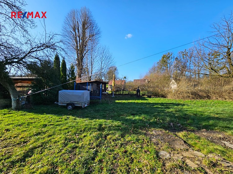 Prodej  stavebního pozemku 845 m² - foto 3