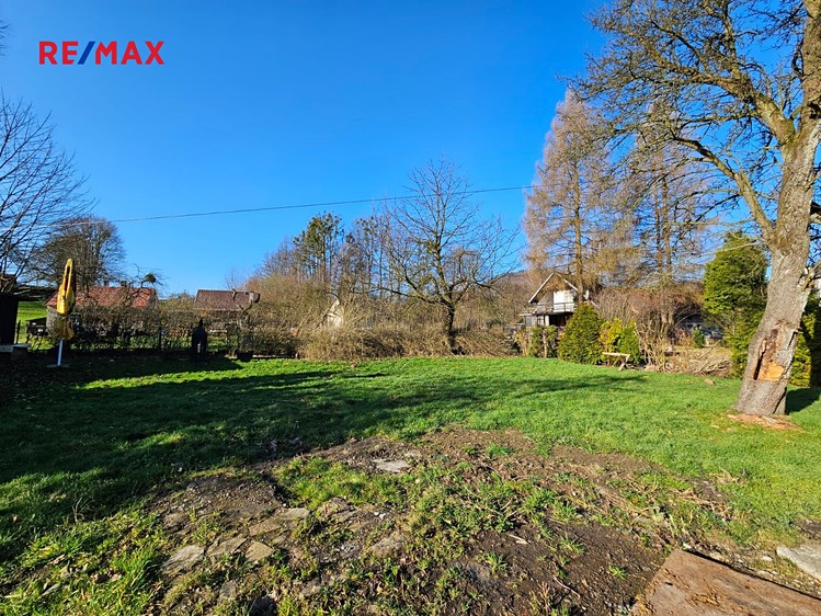 Prodej  stavebního pozemku 845 m² - foto 4