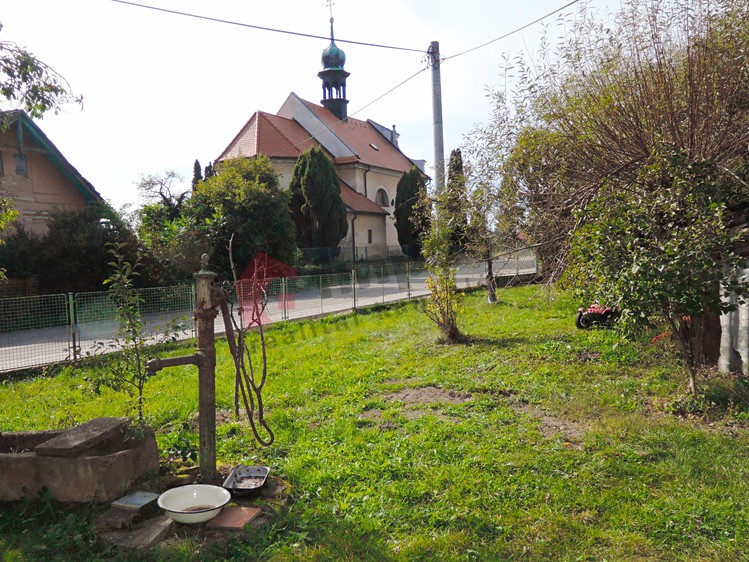 Prodej stavebního pozemku 1 787 m² - foto 6