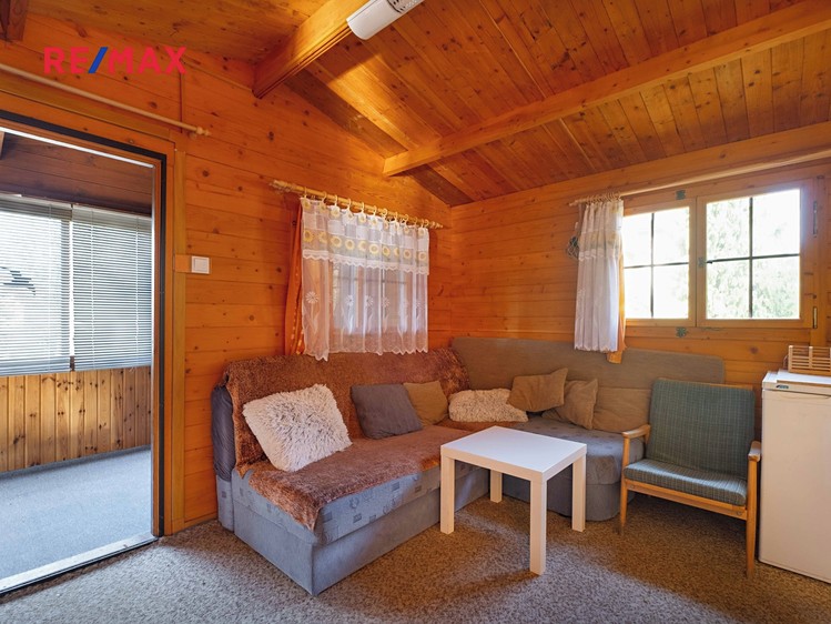 Prodej stavebního pozemku 487 m² - foto 6