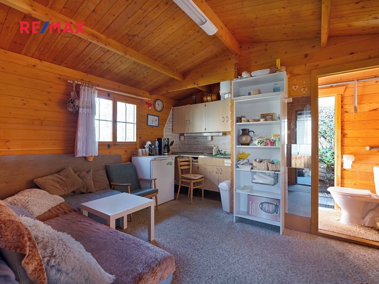 Prodej stavebního pozemku 487 m² - foto 5