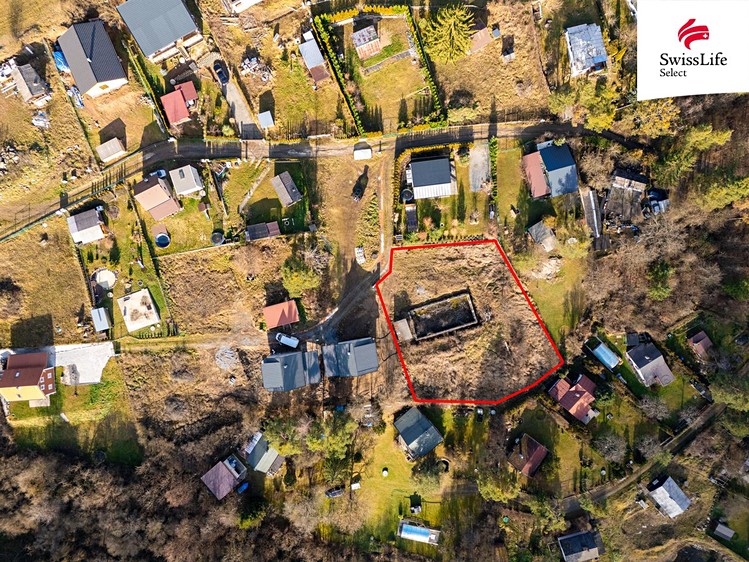 Prodej stavebního pozemku 1 514 m² - foto 1