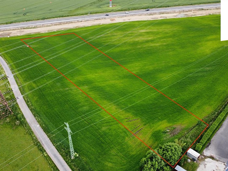 Prodej komerčního pozemku 5 484 m² - foto 1