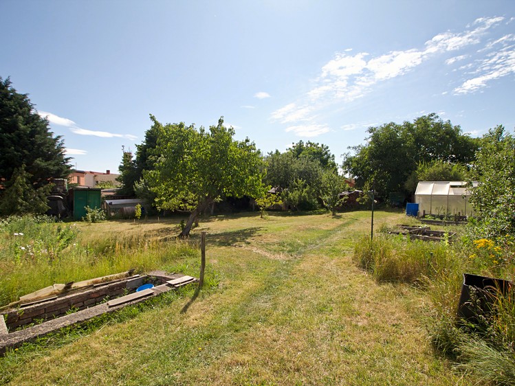 Prodej stavebního pozemku 1 276 m² - foto 7