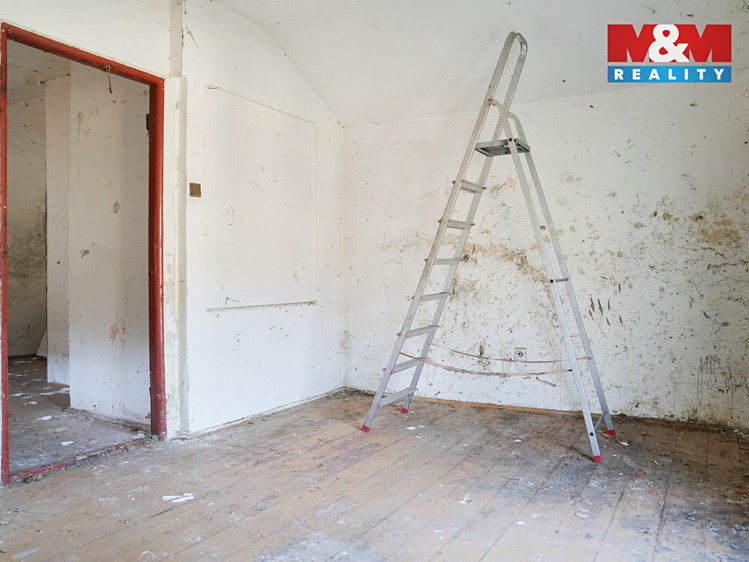 Prodej  stavebního pozemku 1 194 m² - foto 8