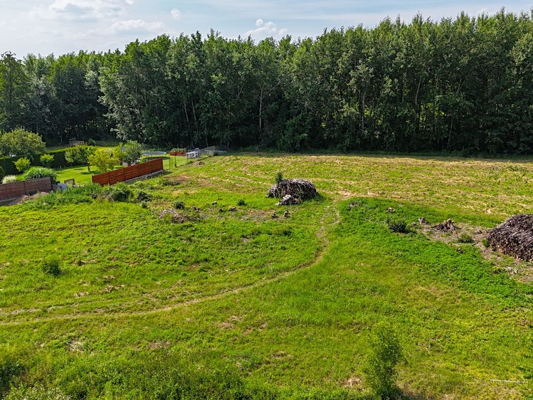 Prodej stavebního pozemku 6 794 m² - foto 8