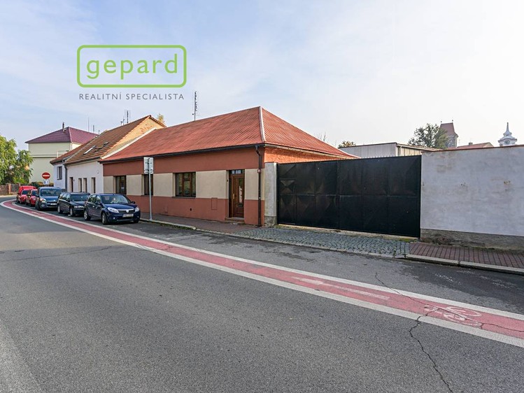 Prodej komerčního pozemku 1 827 m² - foto 3