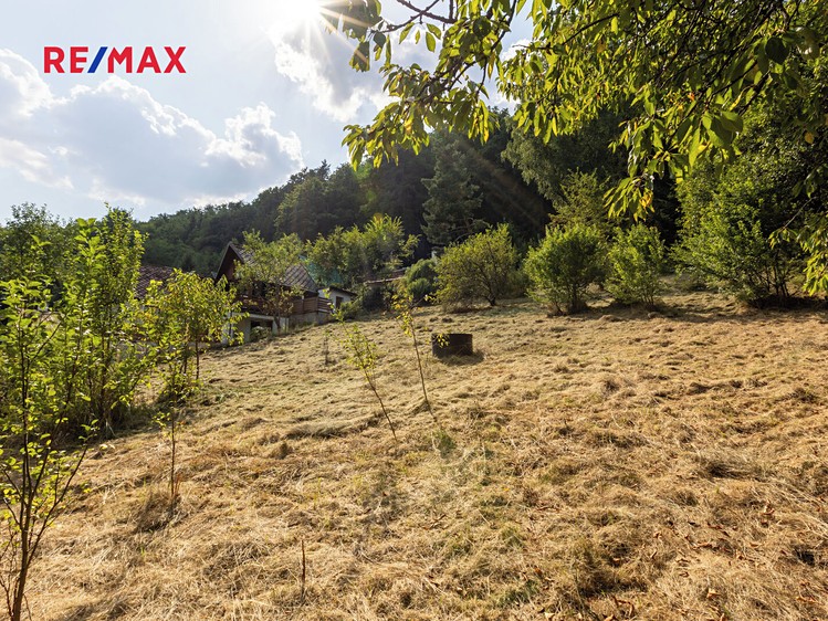 Prodej stavebního pozemku 1 234 m² - foto 4