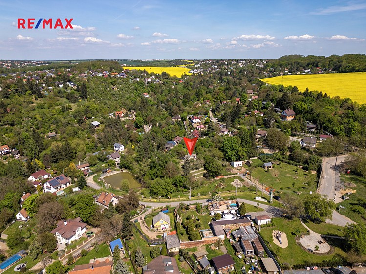 Prodej stavebního pozemku 1 537 m² - foto 5