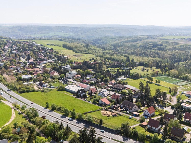 Prodej  komerčního pozemku 3 433 m² - foto 8