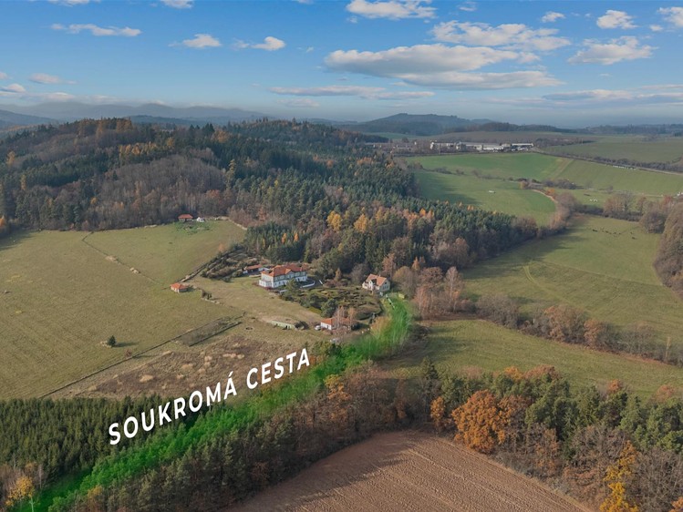 Prodej stavebního pozemku 195 432 m² - foto 1