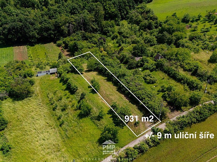 Prodej zahrady 931 m² - foto 1