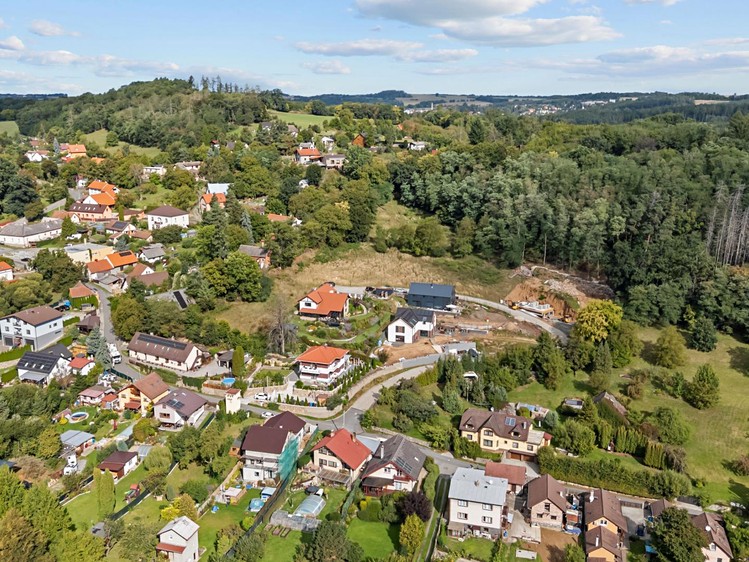 Prodej stavebního pozemku 1 391 m² - foto 7